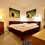 AJO Vienna Garden - Contactless Check-in