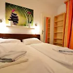 AJO Vienna Garden - Contactless Check-in